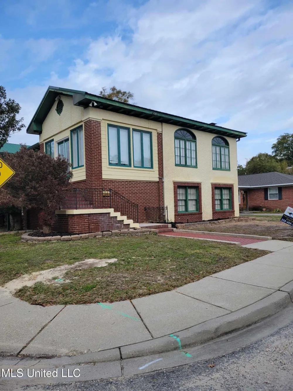 133 Hopkins Boulevard Biloxi, MS 39530