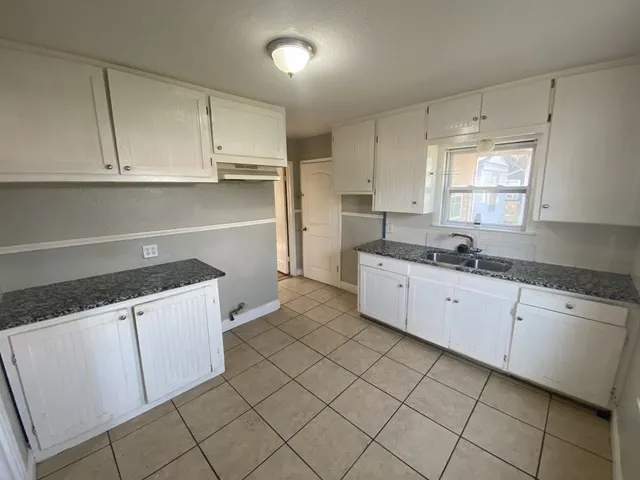 4413 Cornelia Corpus Christi, TX 78408