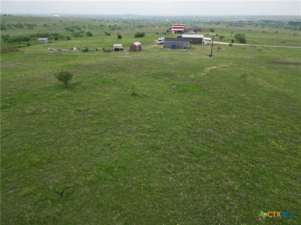 2332 County Road 2109 Lometa, TX 76853