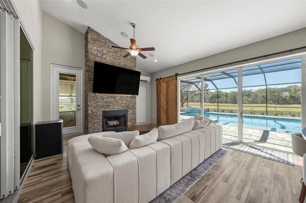 1873 NW 85TH LOOP ocala, FL 34475