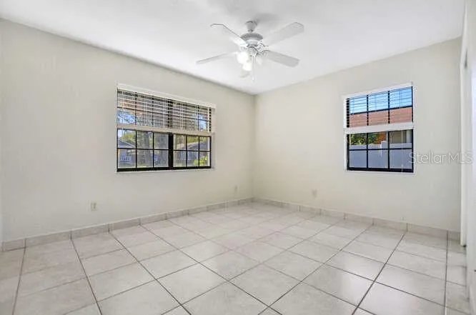 816 E FRIERSON AVENUE Tampa, FL 33603