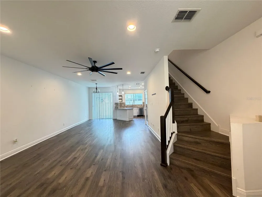 2444 FOGGY CREEK CIRCLE Clearwater, FL 33764