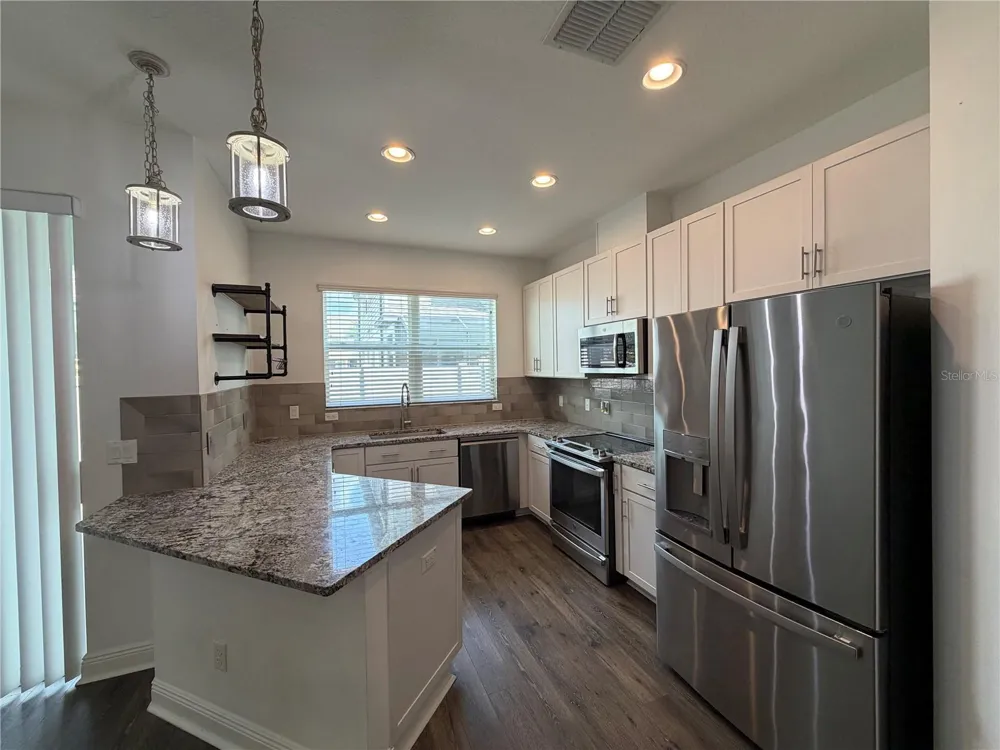 2444 FOGGY CREEK CIRCLE Clearwater, FL 33764