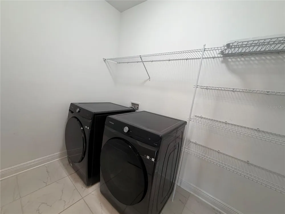 2444 FOGGY CREEK CIRCLE Clearwater, FL 33764