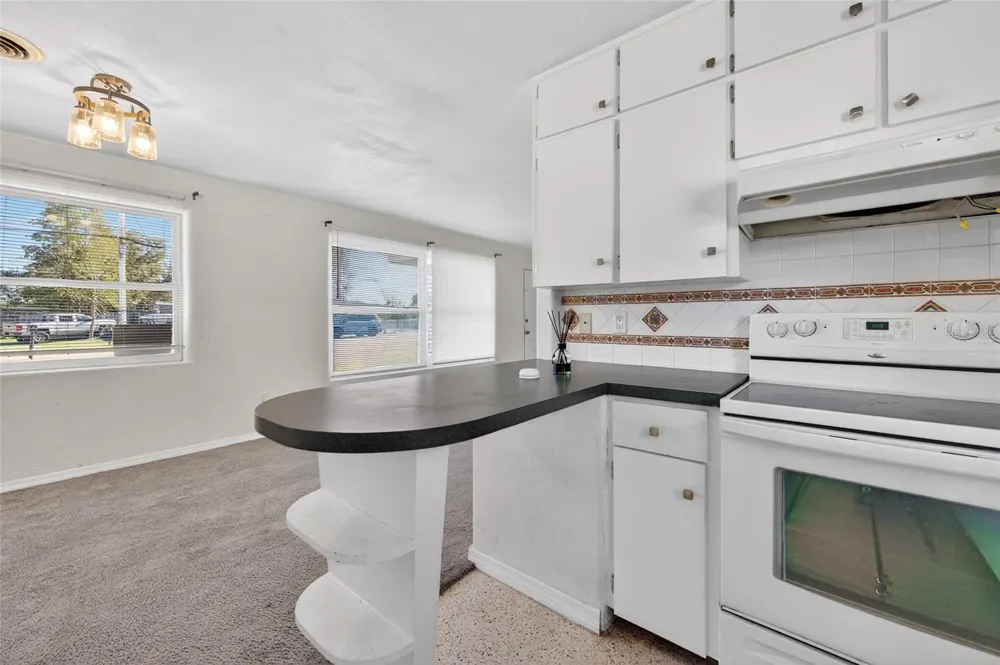 123 W OCEAN AVENUE Edgewater, FL 32132