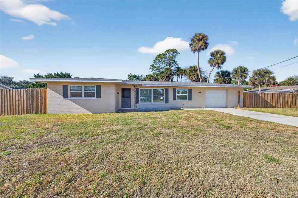 123 W OCEAN AVENUE Edgewater, FL 32132