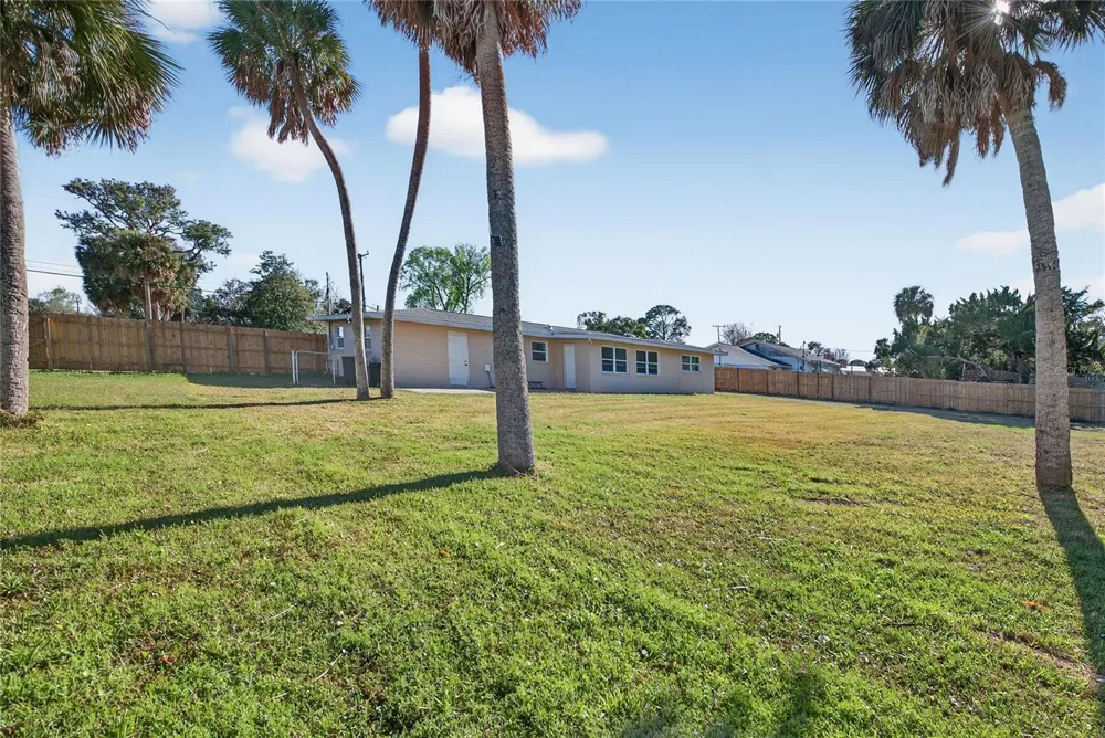 123 W OCEAN AVENUE Edgewater, FL 32132