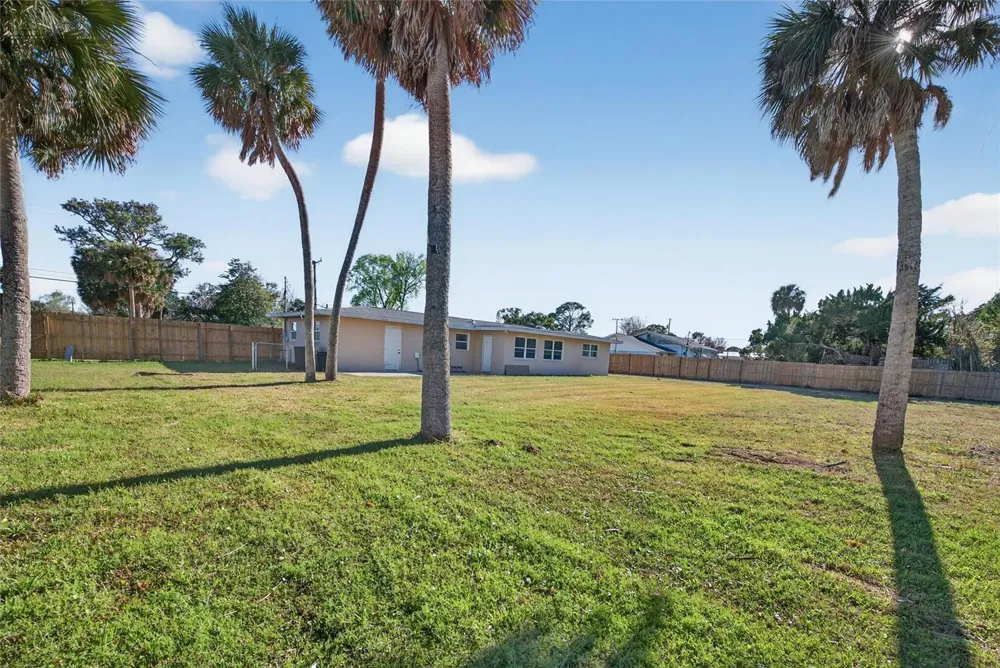123 W OCEAN AVENUE Edgewater, FL 32132