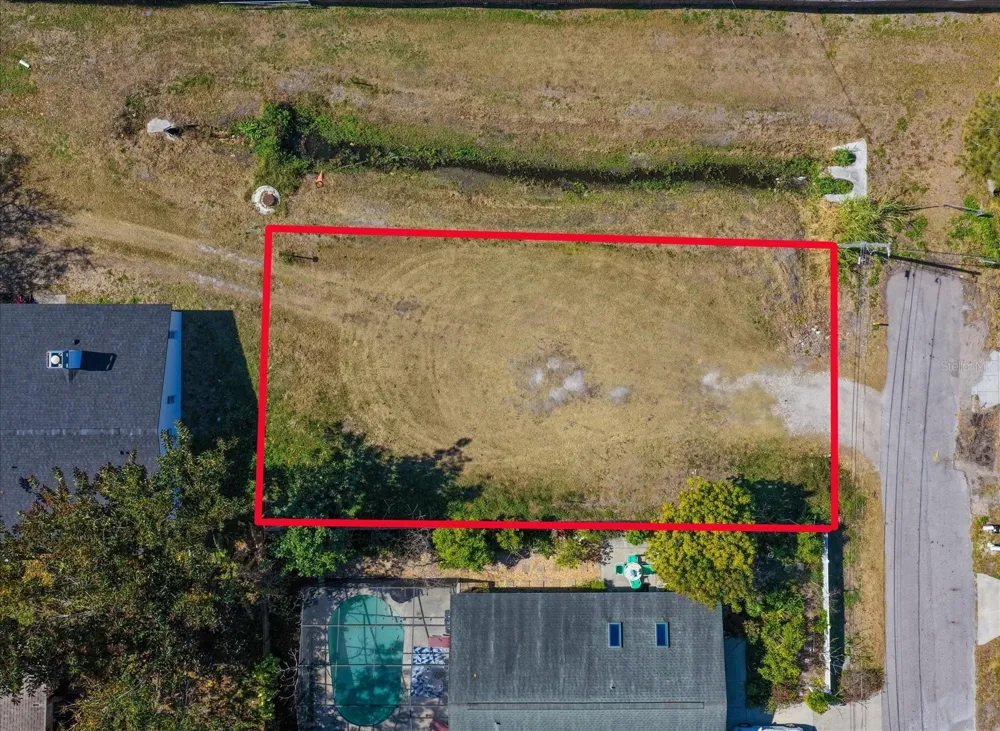 BRAGINTON STREET Largo, FL 33756