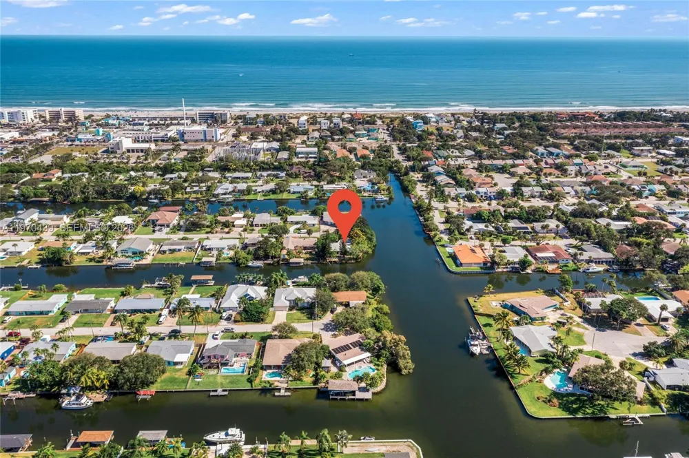 124 Aucila RD. Cocoa Beach, FL 32931
