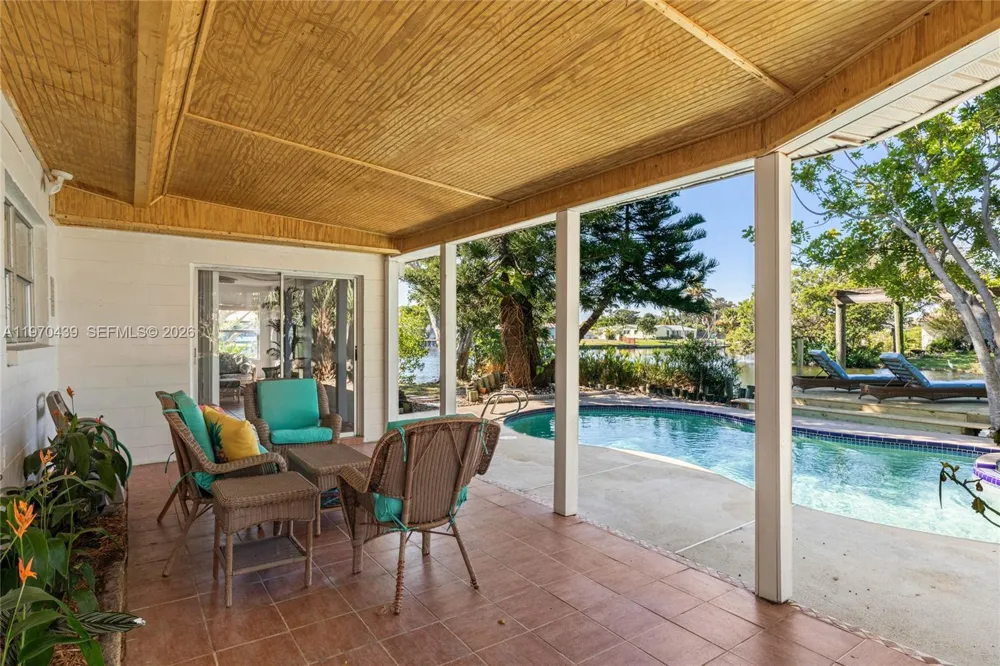124 Aucila RD. Cocoa Beach, FL 32931