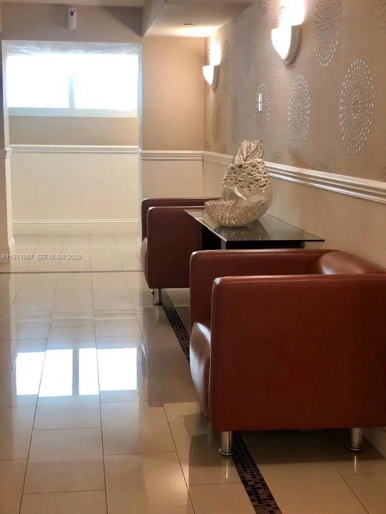9499 Collins Ave #405 Surfside, FL 33154