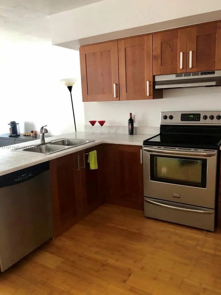 9499 Collins Ave #405 Surfside, FL 33154