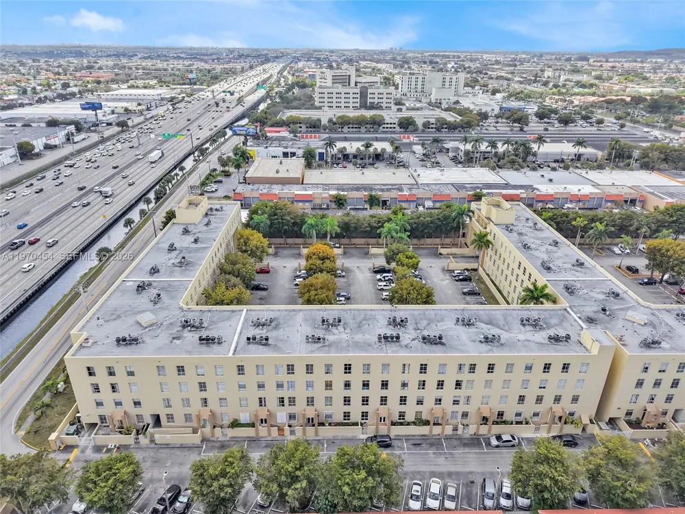 7400 W 20th Ave #402 Hialeah, FL 33016