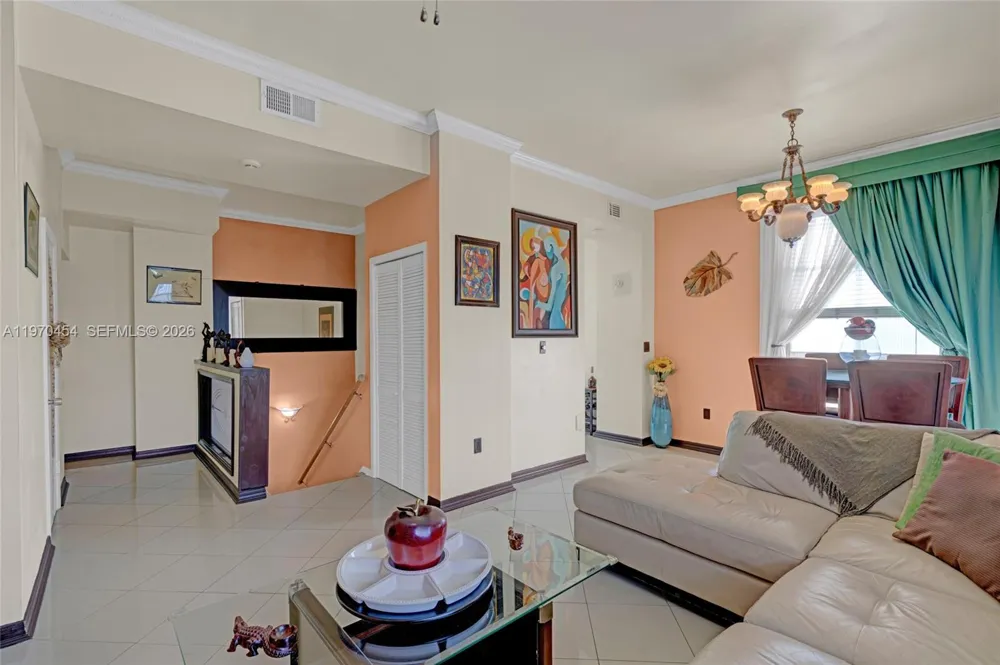 7400 W 20th Ave #402 Hialeah, FL 33016