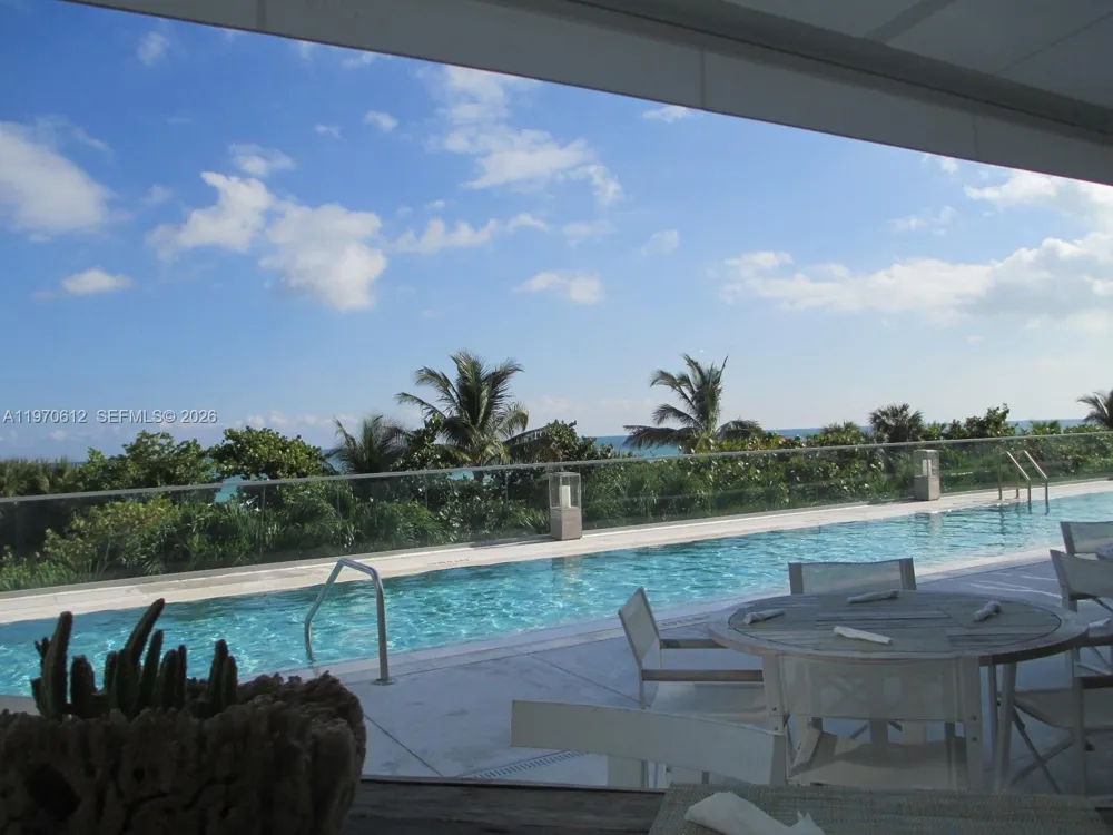 2301 Collins Ave #338 Miami Beach, FL 33139
