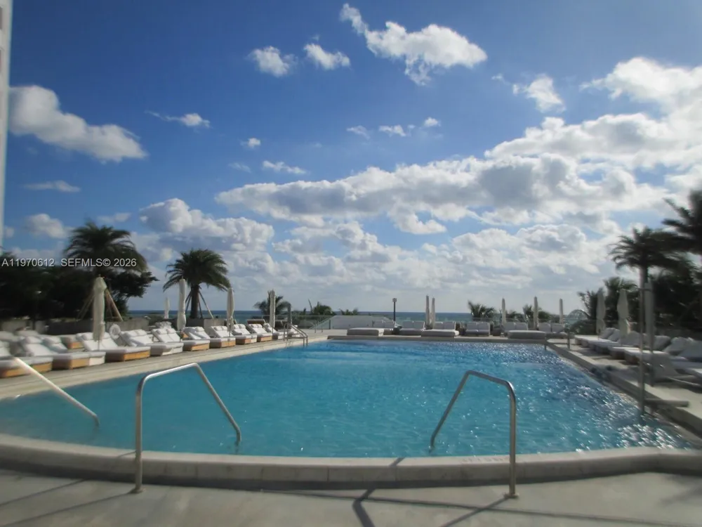 2301 Collins Ave #338 Miami Beach, FL 33139