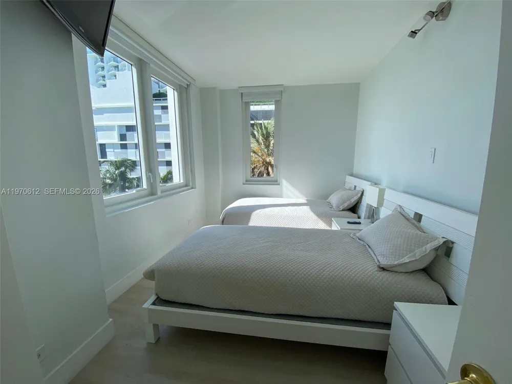 2301 Collins Ave #338 Miami Beach, FL 33139