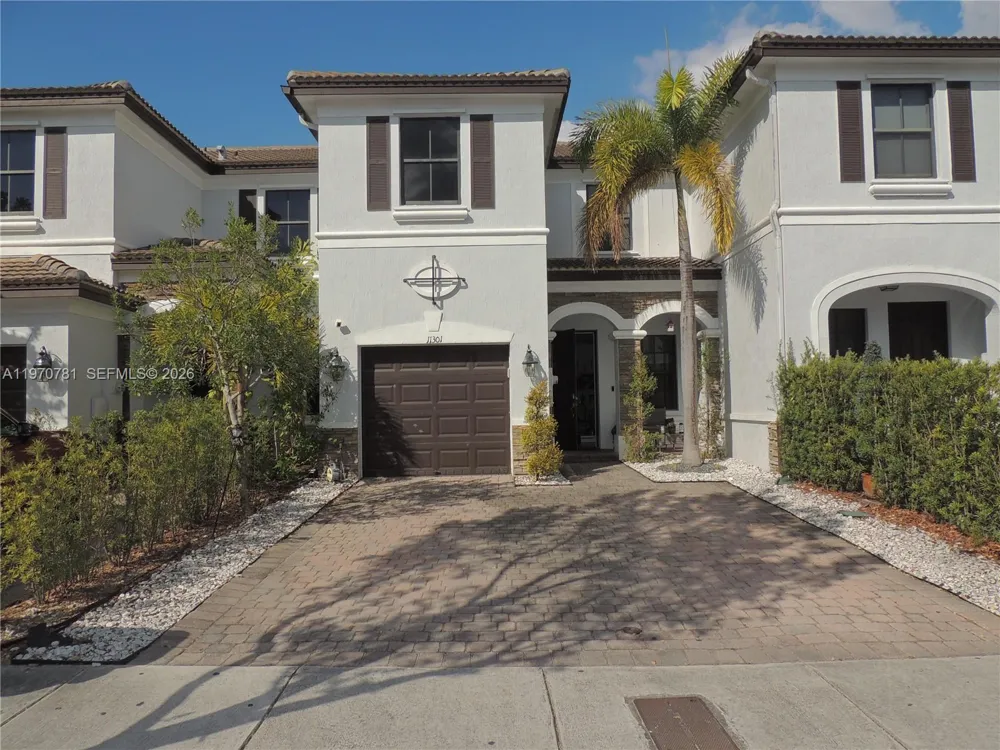 11301 NW 88th Ter Doral, FL 33178