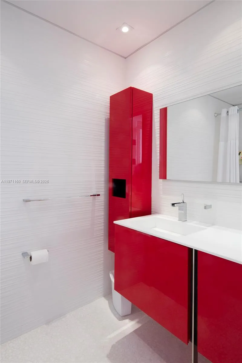 7938 Fisher Island Dr #7938-D Miami Beach, FL 33109