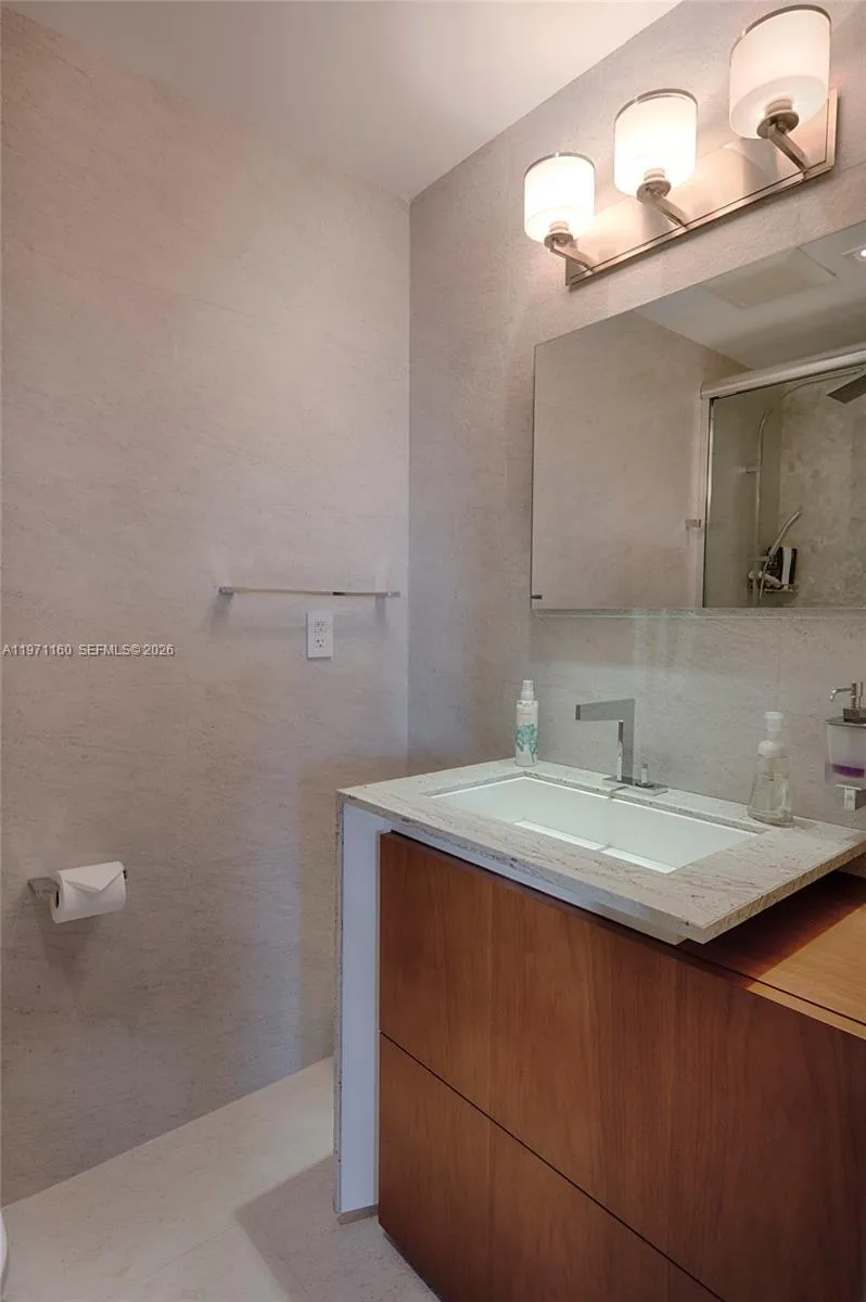 7938 Fisher Island Dr #7938-D Miami Beach, FL 33109