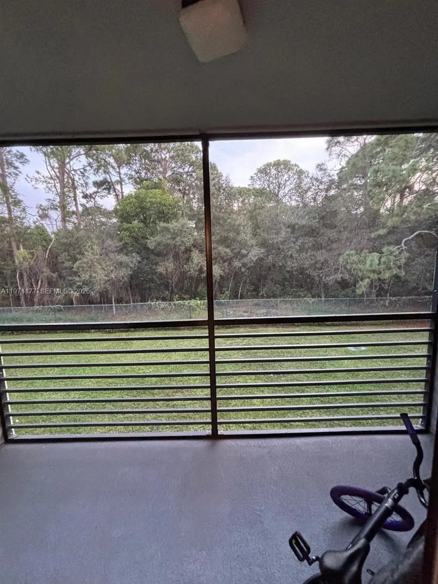7531 NW 79th Ave #205 Tamarac, FL 33321