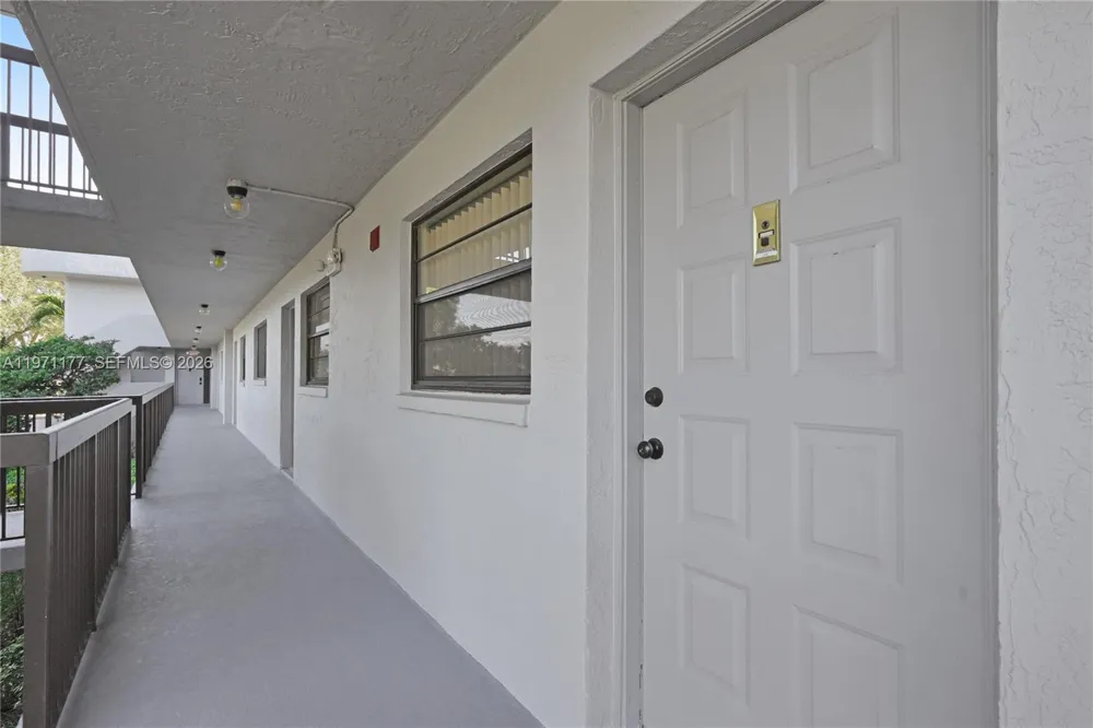 7531 NW 79th Ave #205 Tamarac, FL 33321