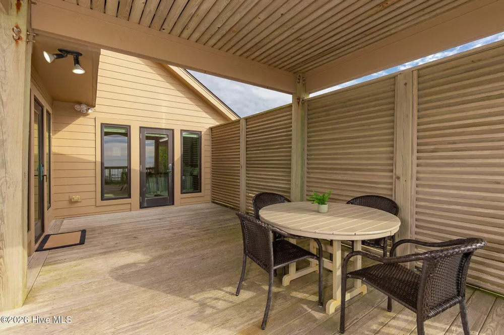 111 Dogwood Circle Pine Knoll Shores, NC 28512