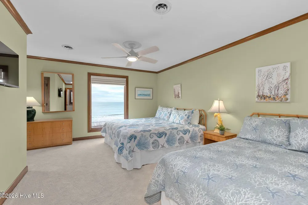 111 Dogwood Circle Pine Knoll Shores, NC 28512