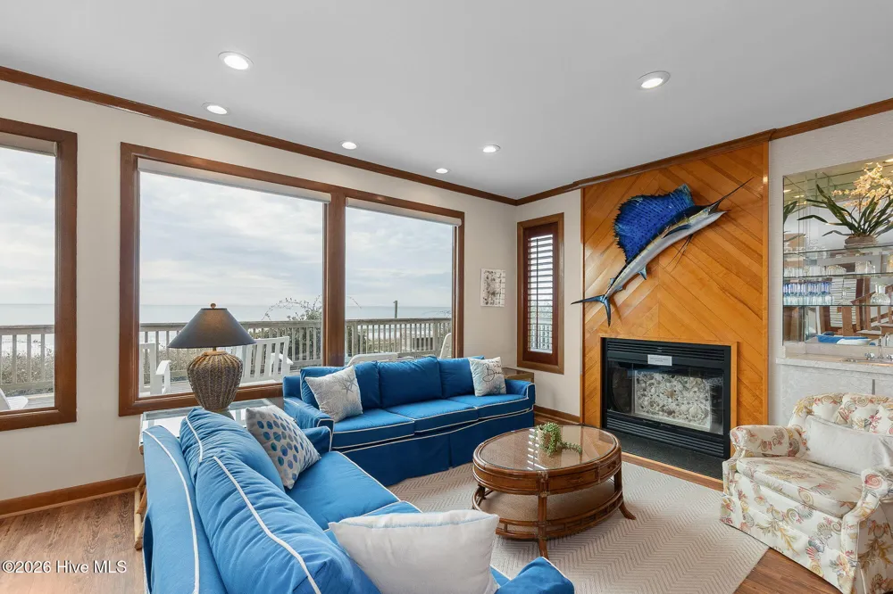 111 Dogwood Circle Pine Knoll Shores, NC 28512