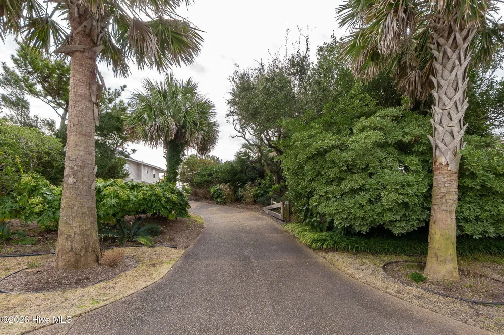 111 Dogwood Circle Pine Knoll Shores, NC 28512