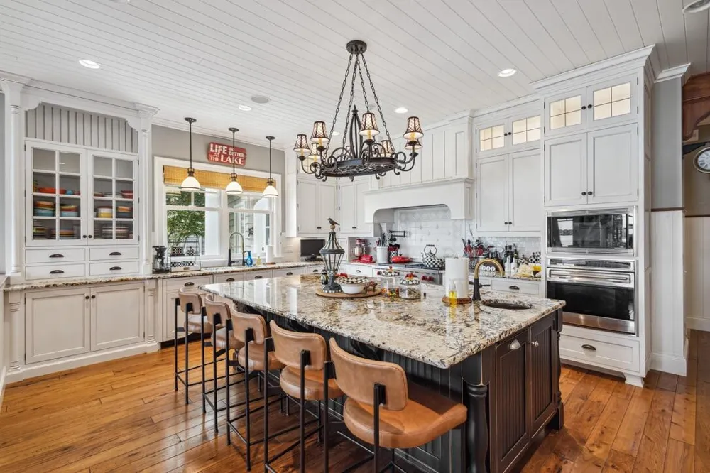 20331 Blairs View Drive White Pigeon, MI 49099