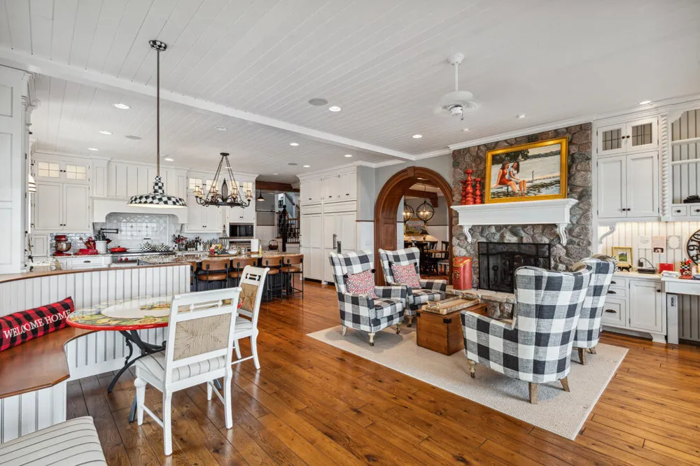 20331 Blairs View Drive White Pigeon, MI 49099