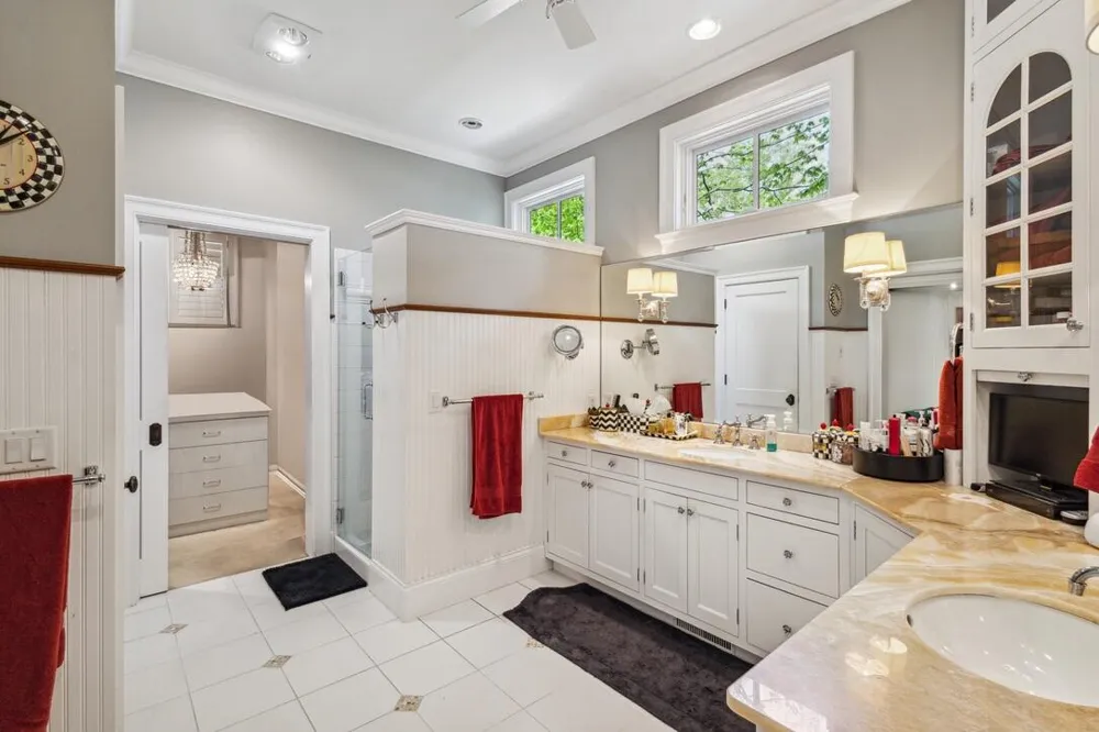 20331 Blairs View Drive White Pigeon, MI 49099