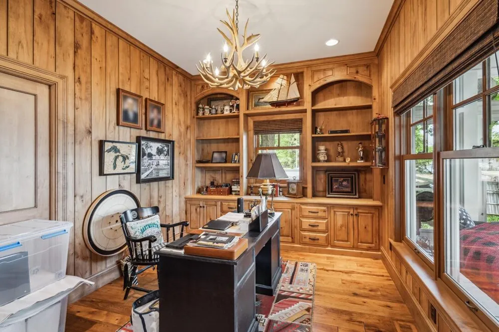 20331 Blairs View Drive White Pigeon, MI 49099