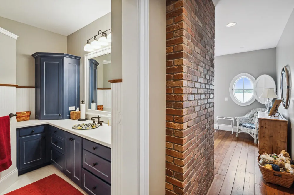 20331 Blairs View Drive White Pigeon, MI 49099