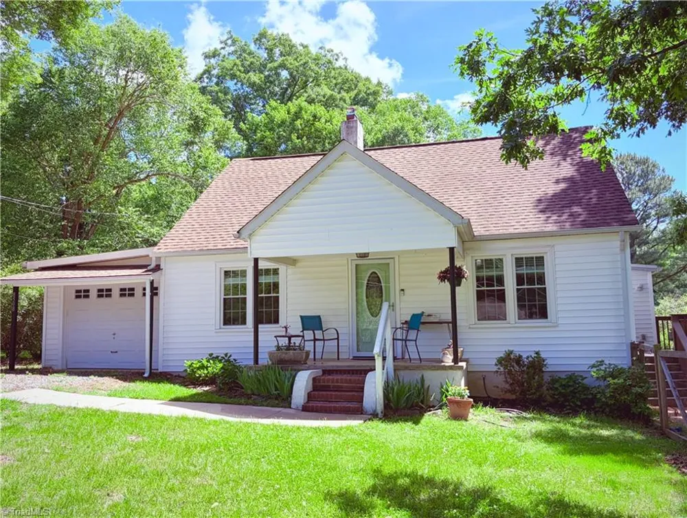 8508 Croft Drive Stokesdale, NC 27357