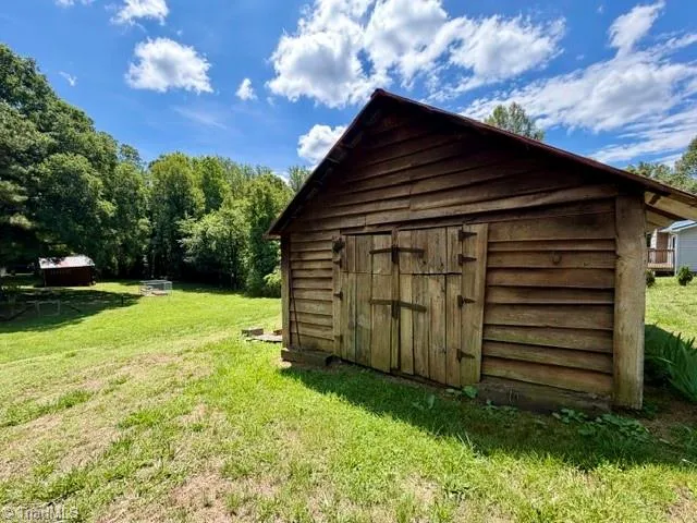 8508 Croft Drive Stokesdale, NC 27357