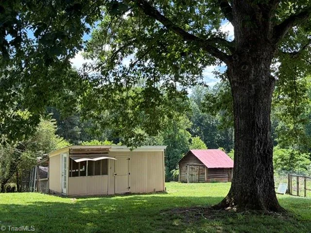 8508 Croft Drive Stokesdale, NC 27357