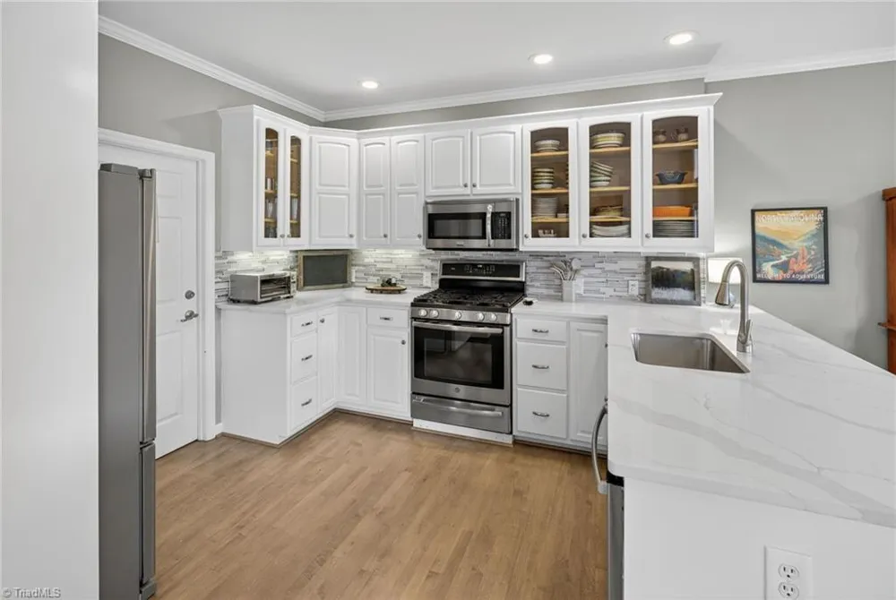 233 Lakeview Place #D-2 Jefferson, NC 27640