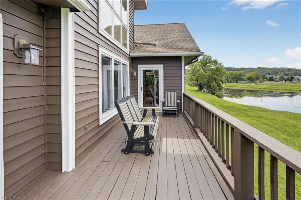 233 Lakeview Place #D-2 Jefferson, NC 27640