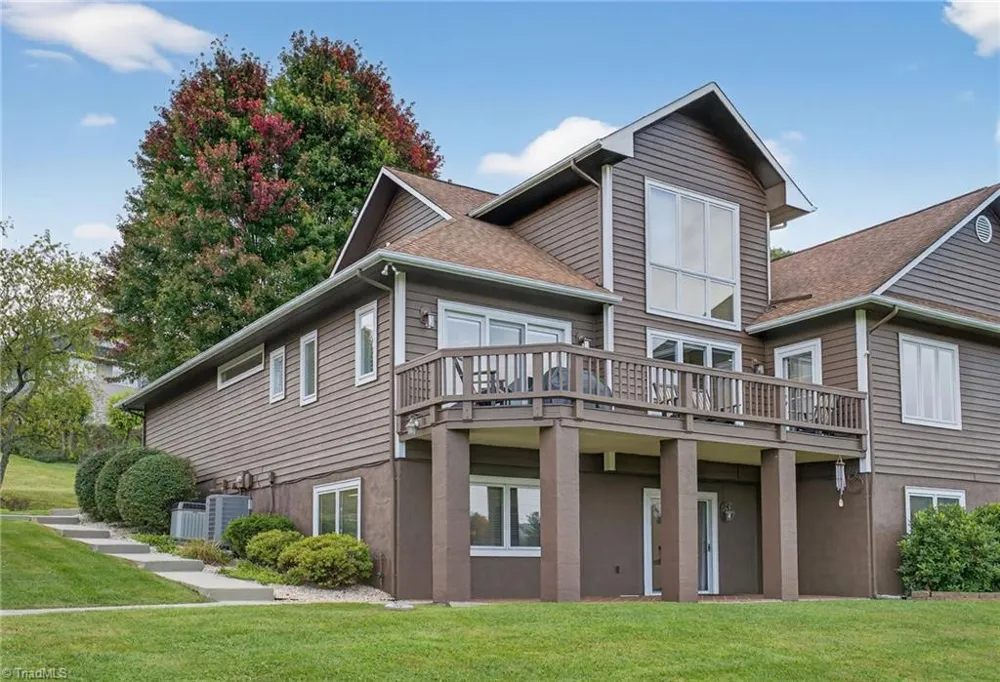 233 Lakeview Place #D-2 Jefferson, NC 27640
