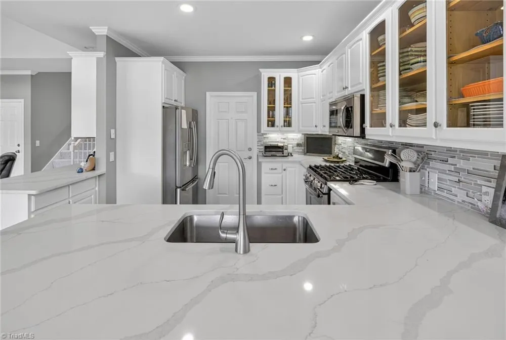 233 Lakeview Place #D-2 Jefferson, NC 27640
