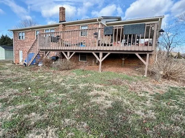 927 Shingle Gap Road Purlear, NC 28665