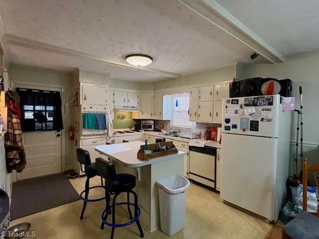 927 Shingle Gap Road Purlear, NC 28665