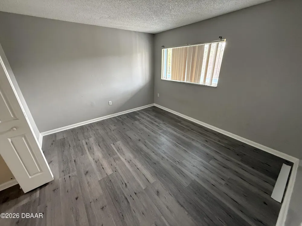 1850 S Park Avenue #B6 Titusville, FL 32780
