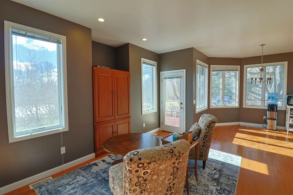956 E Remus Road Union Charter Township, MI 48858