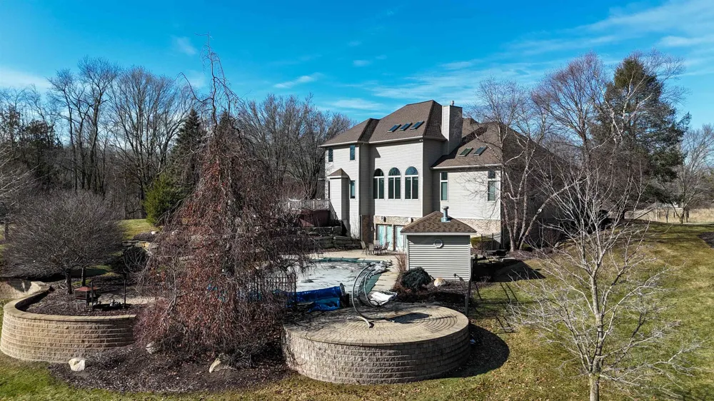 956 E Remus Road Union Charter Township, MI 48858