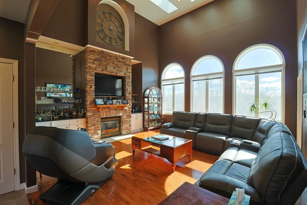 956 E Remus Road Union Charter Township, MI 48858