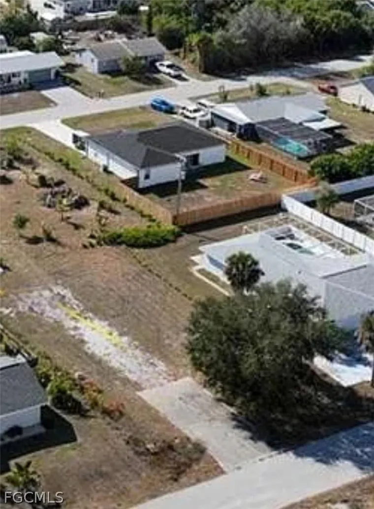 Wicklow Lane Englewood, FL 34224